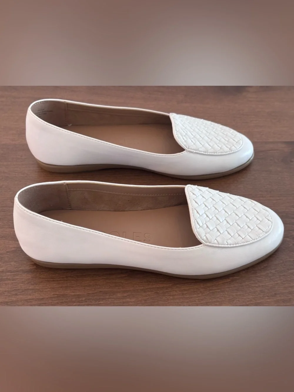 Women's Aerosoles Brielle White Woven Leather Loafers, size 8.5, No Box - Picture 6 of 16